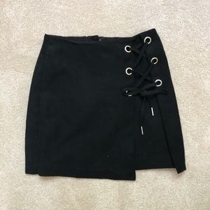 Short black skirt
